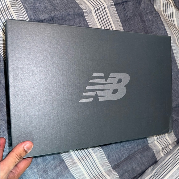 New Balance 2022 Protection Pack ‘Mirage Gray’ BRAND NEW Size 9 - Picture 6 of 8